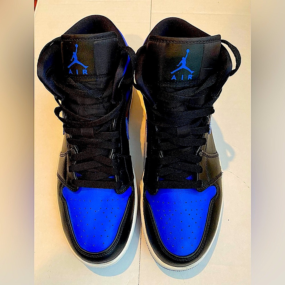 Men’s Air Jordan 1 Mid - Size 10